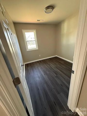 624 Northway Drive, Charlotte, NC 28208