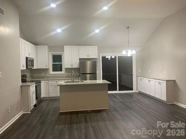 624 Northway Drive, Charlotte, NC 28208