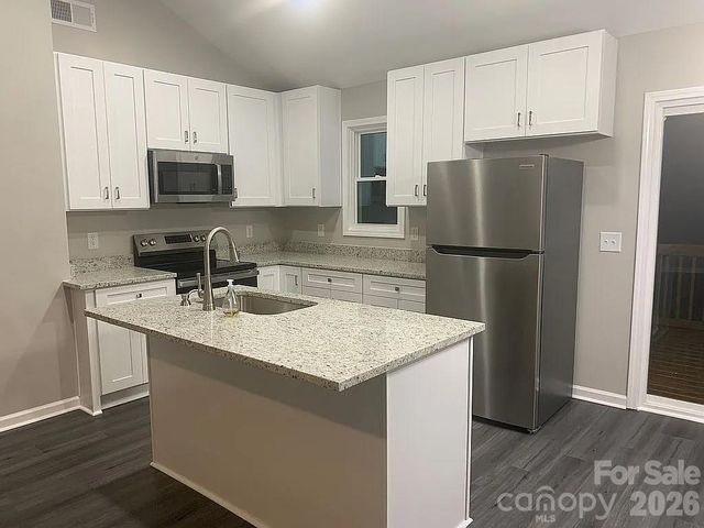 624 Northway Drive, Charlotte, NC 28208