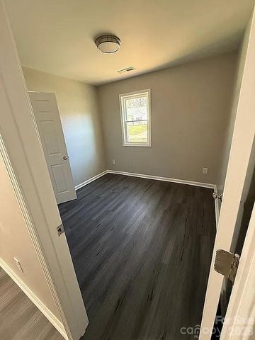 624 Northway Drive, Charlotte, NC 28208