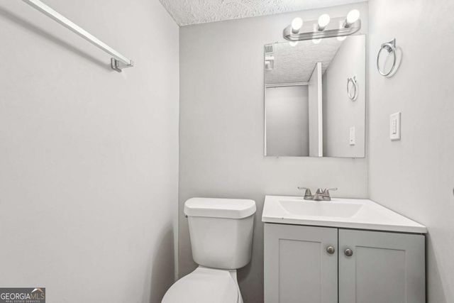 3531 Tewksbury Drive, Snellville, GA 30039