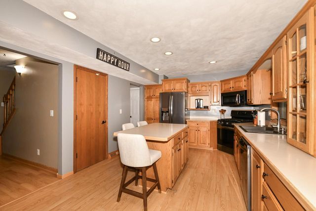 664 Austin ROAD, Burlington, WI 53105
