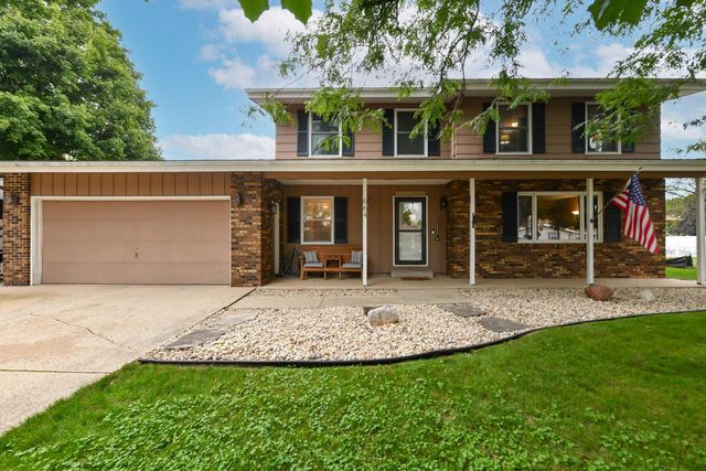 664 Austin ROAD, Burlington, WI 53105