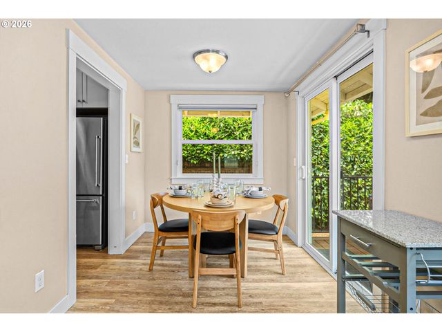 5811 N PRINCETON St, Portland, OR 97203