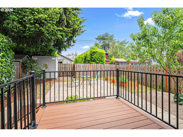 5811 N PRINCETON St, Portland, OR 97203