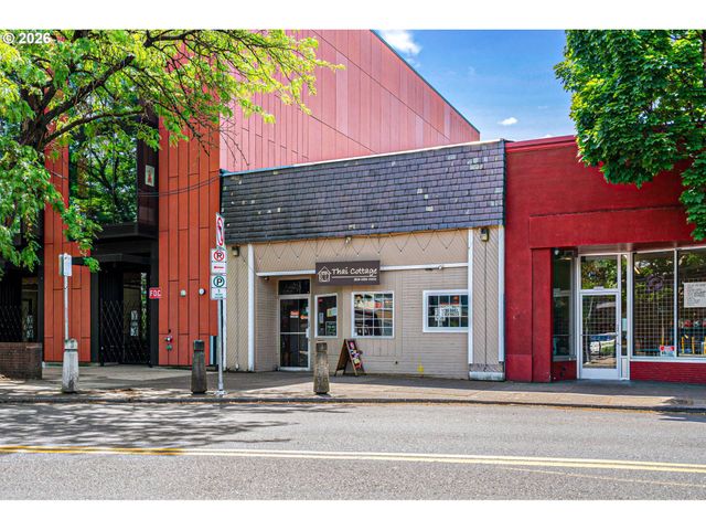 5811 N PRINCETON St, Portland, OR 97203