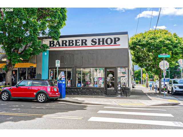 5811 N PRINCETON St, Portland, OR 97203