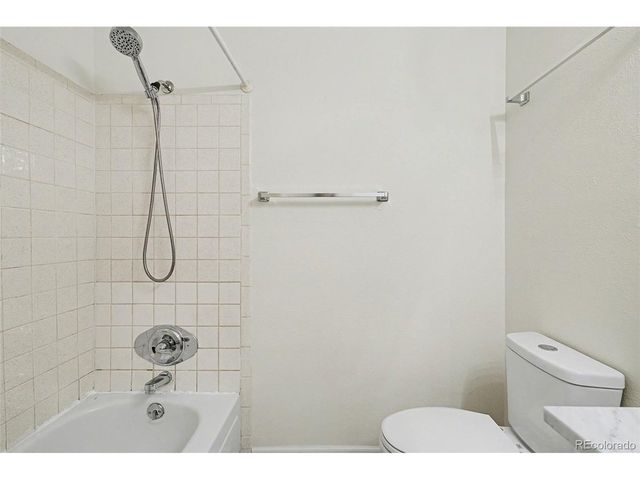 17681 E Loyola Dr E, Aurora, CO 80013