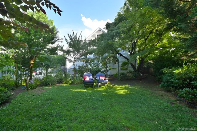 32 Franklin Avenue, Sea Cliff, NY 11579