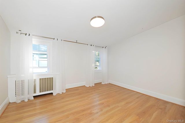 32 Franklin Avenue, Sea Cliff, NY 11579