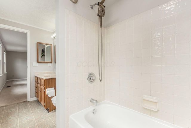 158 Windrow Court, Columbus, OH 43230