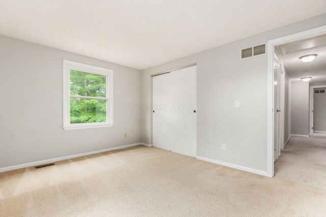 158 Windrow Court, Columbus, OH 43230