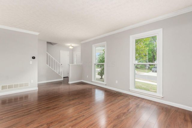158 Windrow Court, Columbus, OH 43230