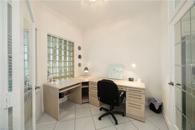410 Bayfront PL 2502, Naples, FL 34102
