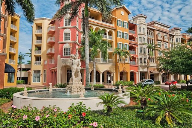 410 Bayfront PL 2502, Naples, FL 34102