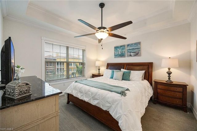 410 Bayfront PL 2502, Naples, FL 34102