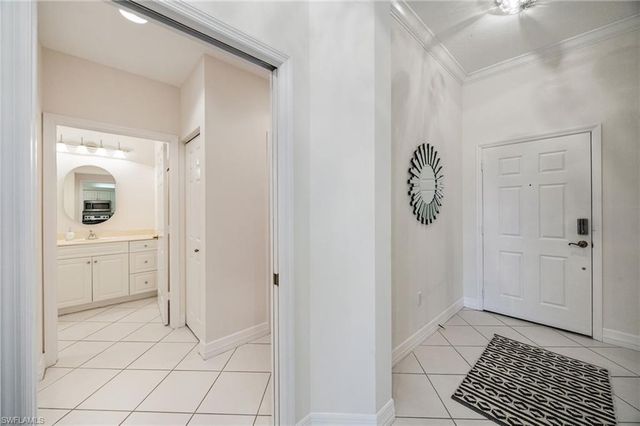 410 Bayfront PL 2502, Naples, FL 34102