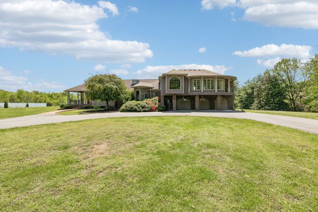 2836 Academy Rd, Lebanon, TN 37087