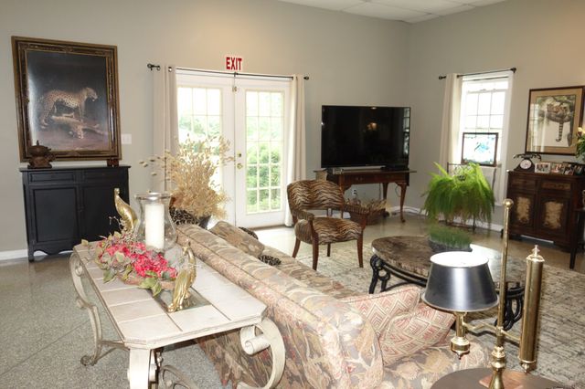 2836 Academy Rd, Lebanon, TN 37087