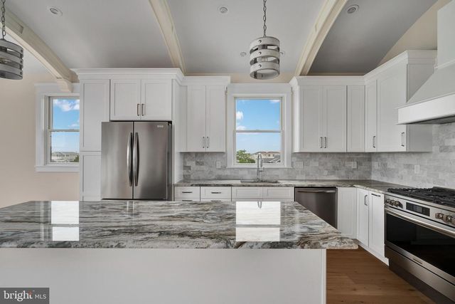 34 AMHERST, Long Beach Township, NJ 08008