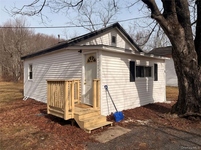 1 Royal Acres Drive 5, Middletown, NY 10940