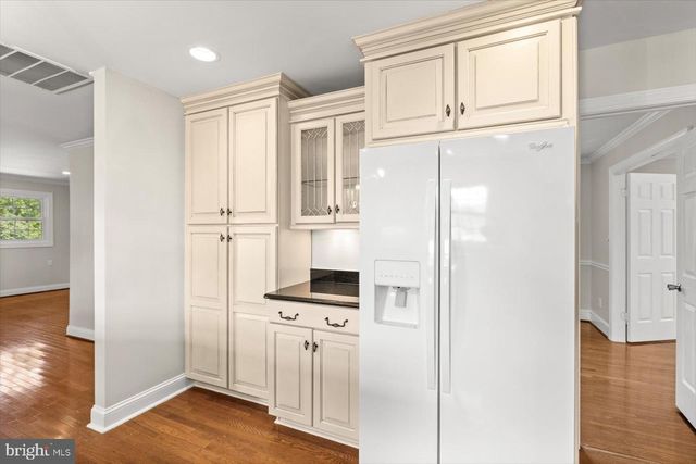 45 BOWLING FARM LN, Fredericksburg, VA 22406