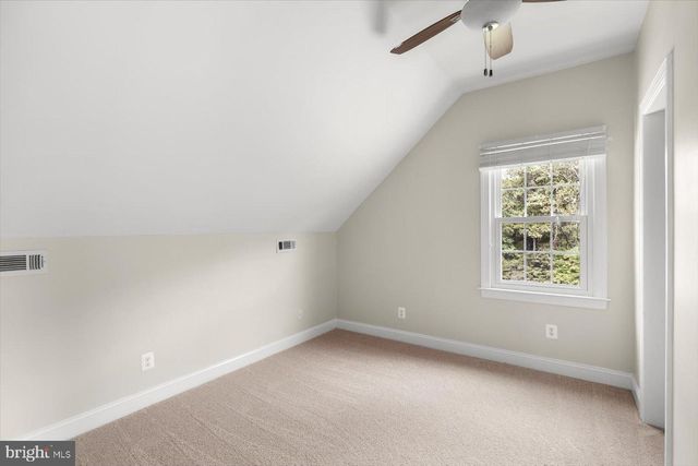 45 BOWLING FARM LN, Fredericksburg, VA 22406