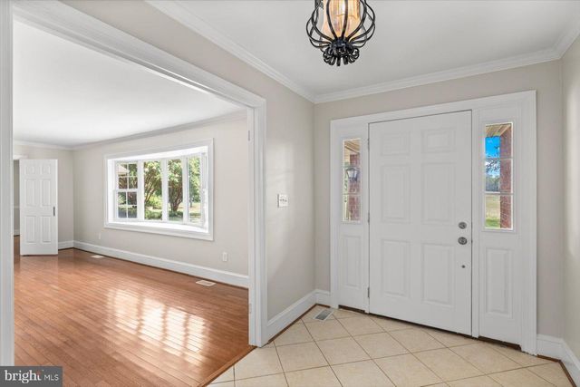 45 BOWLING FARM LN, Fredericksburg, VA 22406