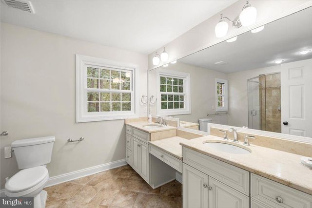 45 BOWLING FARM LN, Fredericksburg, VA 22406