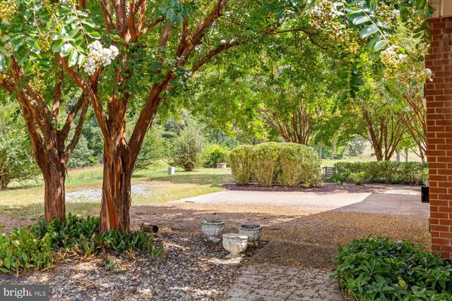 45 BOWLING FARM LN, Fredericksburg, VA 22406