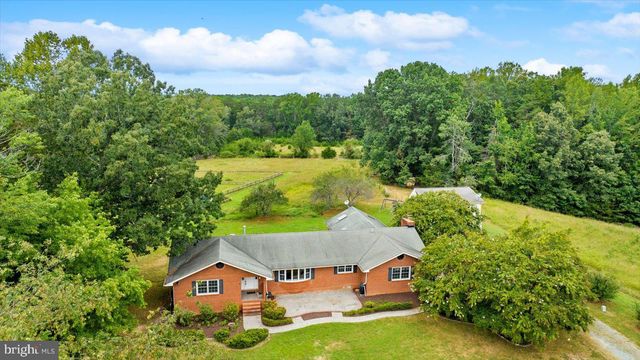 45 BOWLING FARM LN, Fredericksburg, VA 22406