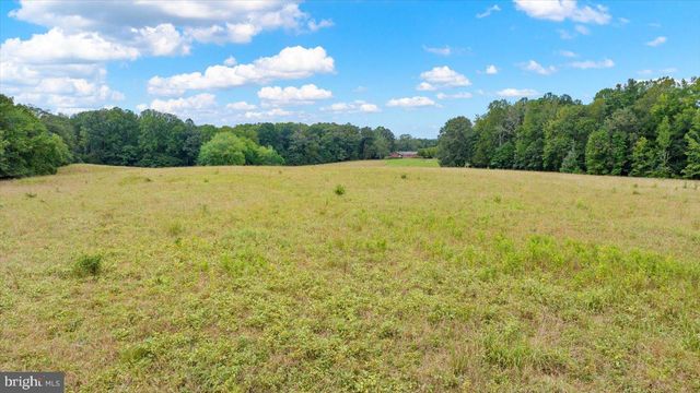 45 BOWLING FARM LN, Fredericksburg, VA 22406