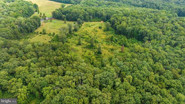 45 BOWLING FARM LN, Fredericksburg, VA 22406