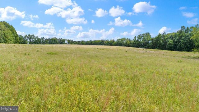 45 BOWLING FARM LN, Fredericksburg, VA 22406