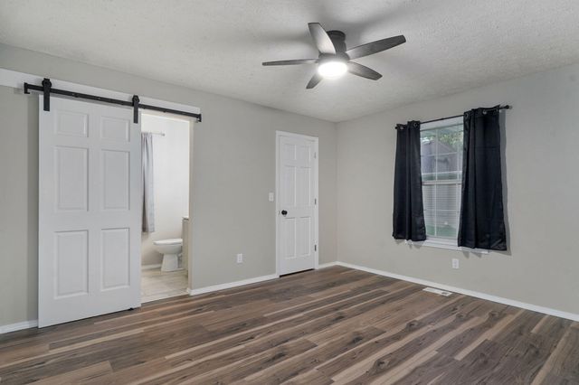 813 Galena Road, Ozark, MO 65721