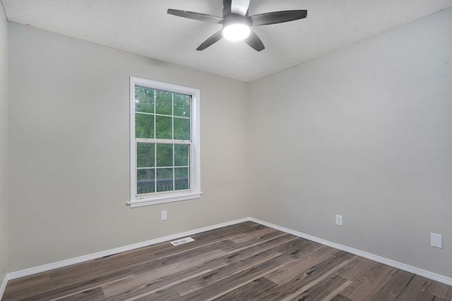 813 Galena Road, Ozark, MO 65721