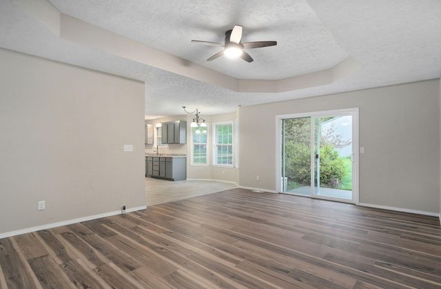 813 Galena Road, Ozark, MO 65721