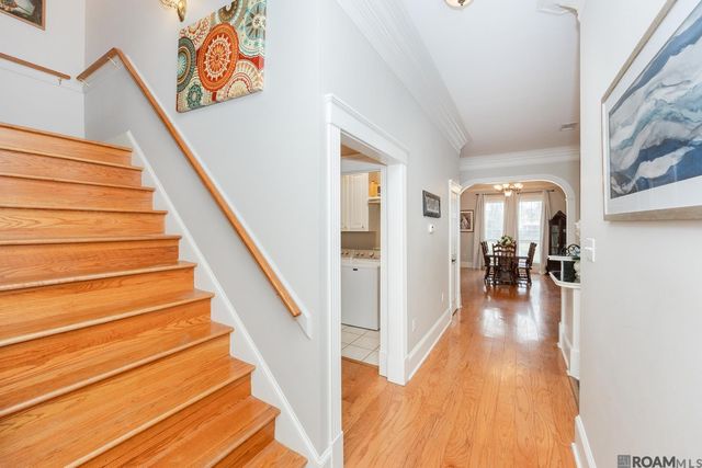 2145 Brittany Dr, Port Allen, LA 70767