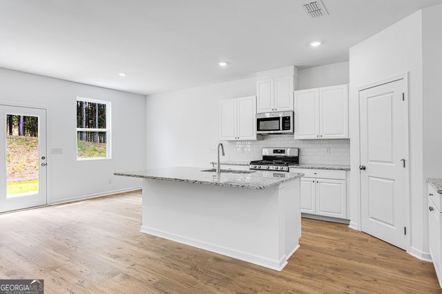 1345 Windance Lake Drive, Loganville, GA 30052