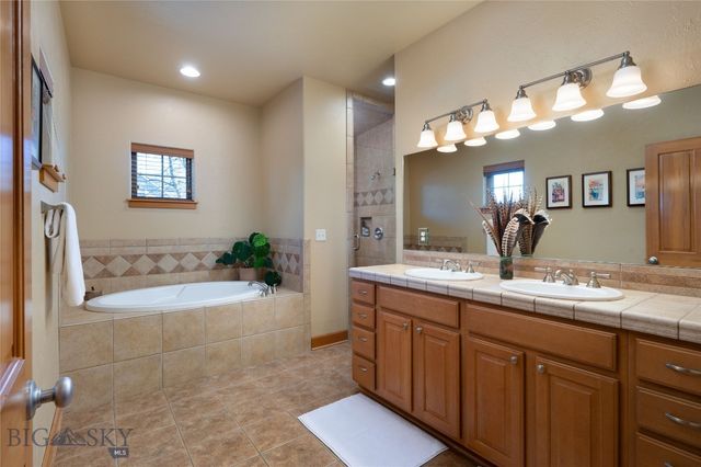 3281 Gardenbrook Lane, Bozeman, MT 59715