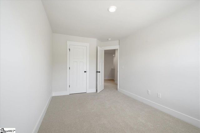 24 Shoemaker Road, Greenville, SC 29617