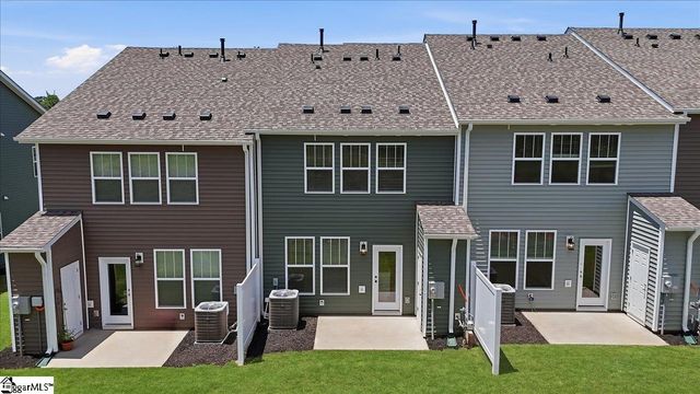 24 Shoemaker Road, Greenville, SC 29617