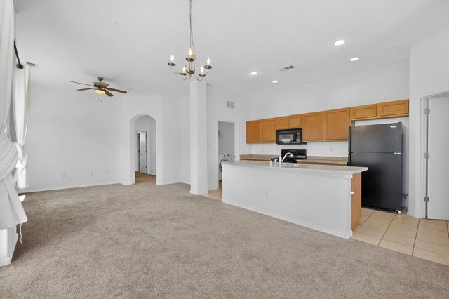 4328 Santo Domingo Street C, Santa Fe, NM 87507