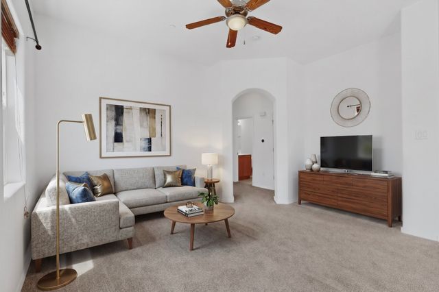 4328 Santo Domingo Street C, Santa Fe, NM 87507