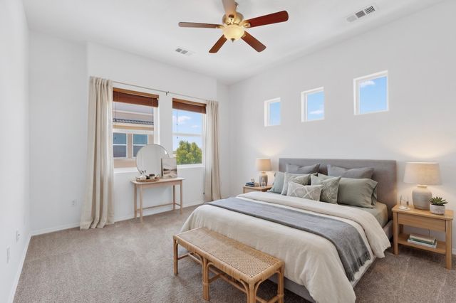 4328 Santo Domingo Street C, Santa Fe, NM 87507