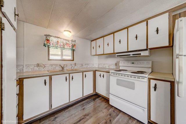 6300 E 2nd Ave, Spokane Valley, WA 99212