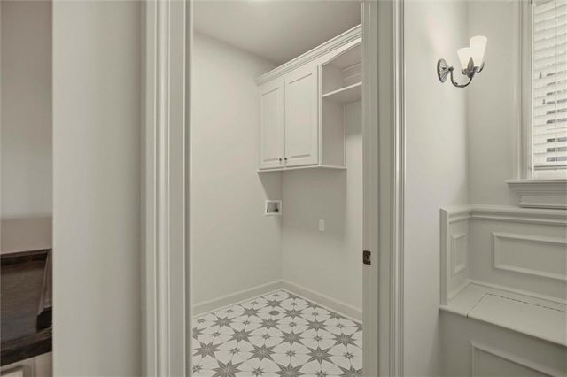 469 NW Riven Rock Place, Lee's Summit, MO 64081