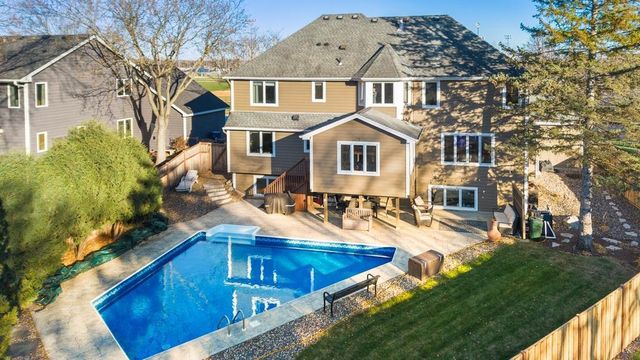 10954 Yukon Avenue S, Bloomington, MN 55438