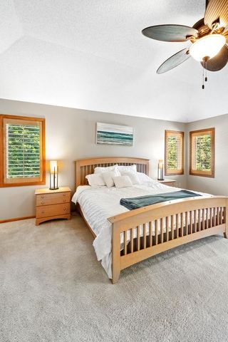 10954 Yukon Avenue S, Bloomington, MN 55438