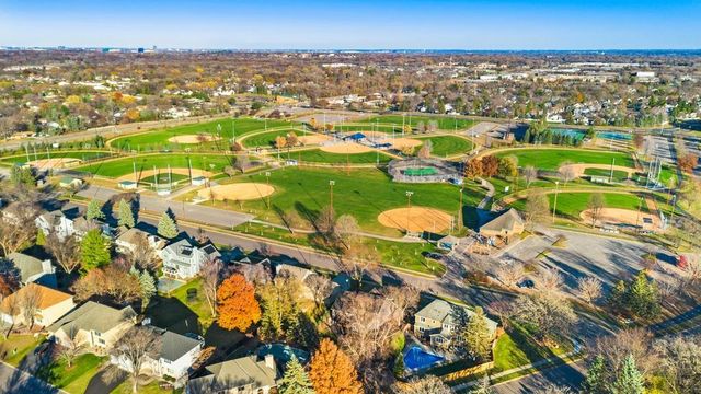 10954 Yukon Avenue S, Bloomington, MN 55438